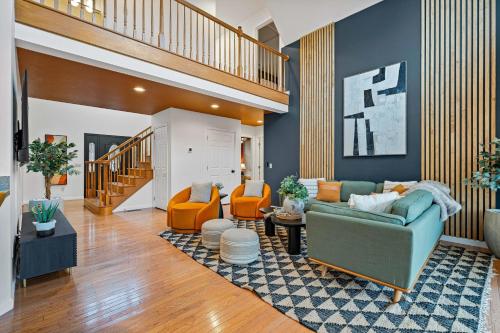 Newly Renovated Luxe Home near Asheville | Pool, Hot Tub, Theater & Games! in Marion (NC)