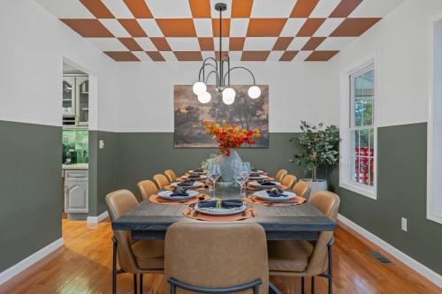 Newly Renovated Luxe Home near Asheville | Pool, Hot Tub, Theater & Games! in Marion (NC)
