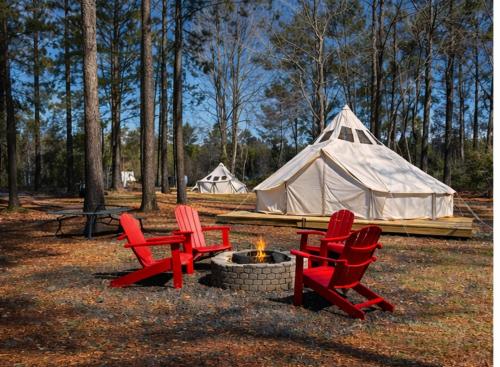 Okefenokee Pastimes Cabins and Campground in Folkstona (GA)