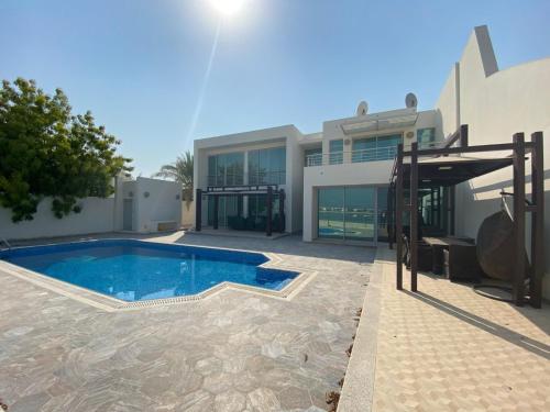 balcon/terrasse, Private Beach Villa Durrat Al Bahrain in Sakhir