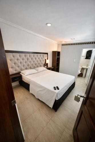 Hotel calima royal - image 4