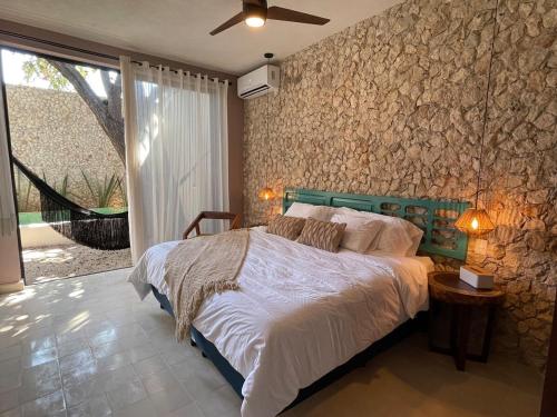 Stylish Escape in Mérida Centro, Vibrant Nightlife Nearby
