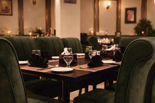 Restaurant, Oxygym Hotel Faisalabad in Faisalabad