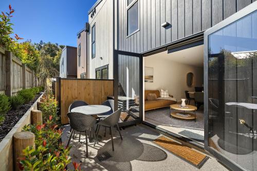 Skippers Retreat Queenstown - with parking - image 8