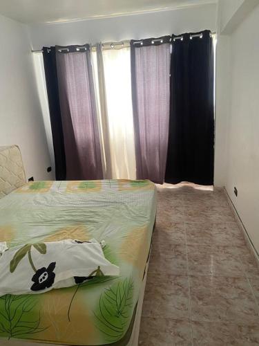 Apartamento frente a la Playa Macuto in Macuto