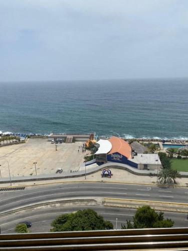 Apartamento frente a la Playa Macuto in Macuto