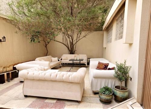 Your Home In Riyadh Hostel in Riyadh