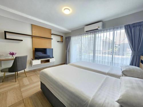 room detail thumbnail 0