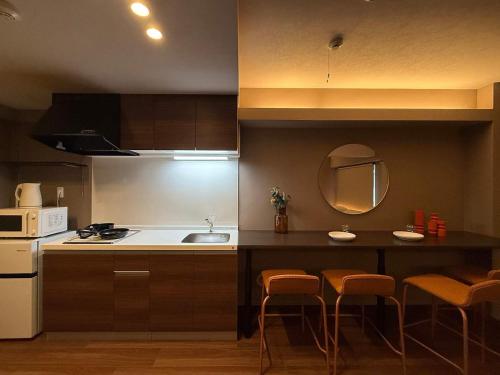 Clio Matoba by b hotel - Classic Studio with Kitchen near Station in Hiroshoma Station