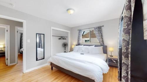 Peaceful retreat in quite neighborhood in Glendale