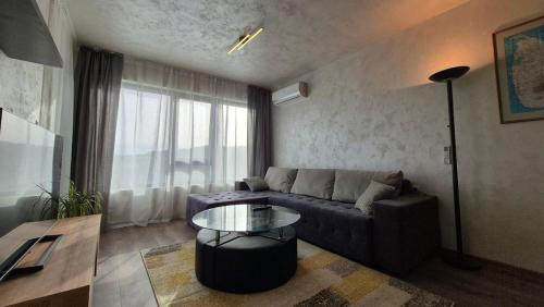 Comfortable home Two-bedroom apartment near the center in Panagyurishte