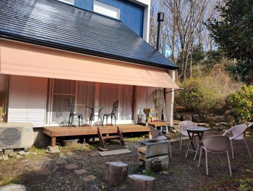 New open wood burn stove house w/ Mt. Fuji outlook in Jizodo