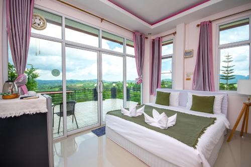 Phuyafahsai The Resort Khao Kho in Khao Kho