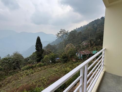 Spring Valley Homestay Rishop in Rishop