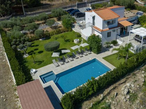Villa Serena con piscina privata gîte à louer Villasmundo