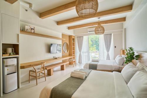 Yugen Suites at Pico De Loro