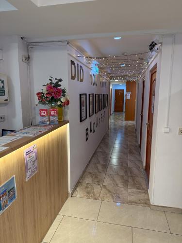 Center Hostel and Guest House 3