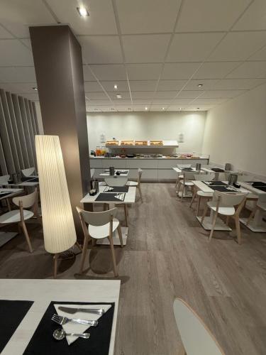 Confidence Hotel Europa 5