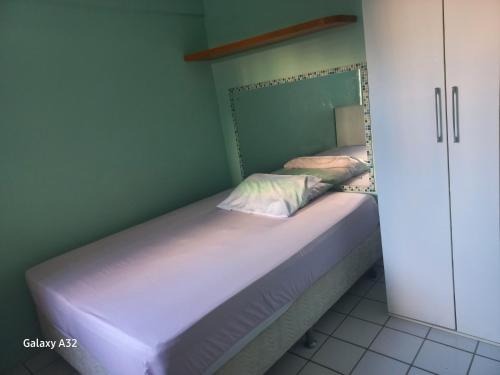 Quarto in Apto Compartilhado e Confortavel in Imbiribeira