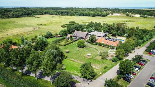 Apt - Kon. Emmaweg 26 Vrouwenpolder U – khách sạn tại Vrouwenpolder