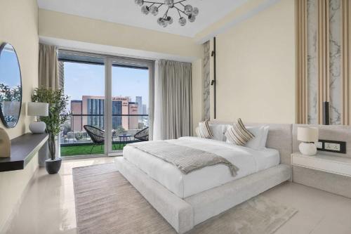 Stylish 2BR + Study | City Views | Ocean Heights - image 14