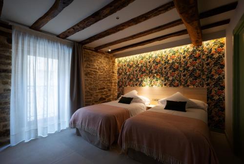 VALGALA Hotel Rural in Espinosa de los Monteros