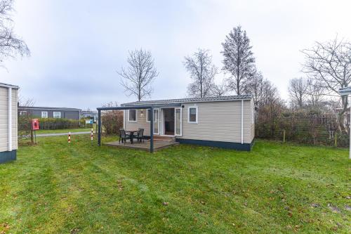 Facilities, Duinhoeve Chalet Vogel - Huisdier niet toegestaan in Nieuw-Haamstede
