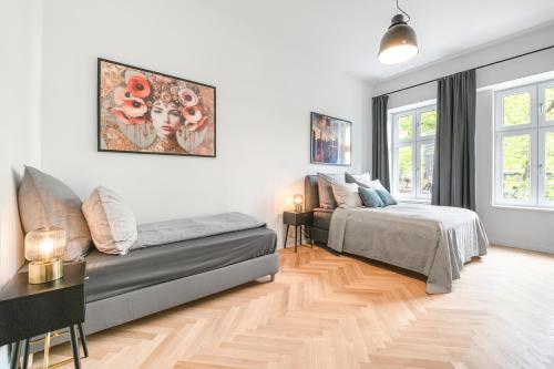 The Bornholmer, Spacious 100m2, Ideal for Groups & Families, 2BR, huge living room, 4 - 8 Guests, Berlino (foto 2)