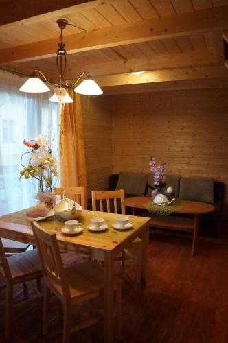 Bungalow image 5