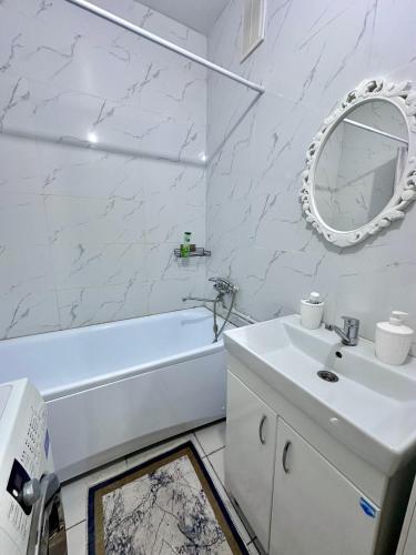 Baño, 1-комнатная Базовая in Oskemen