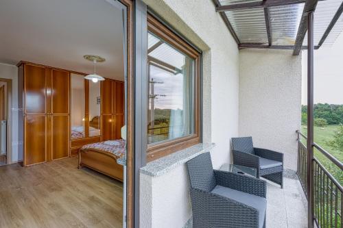 Apartma pri Cesarjevih in Tomaj