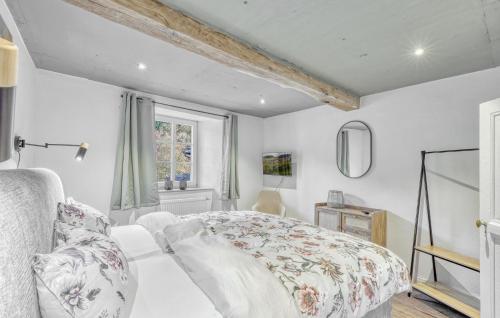 Cozy Apartment In Irrhausen With Wifi in Irrhausen