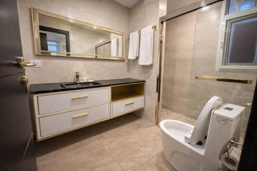 Elysium Tower Blue Area Islamabad opposite Centaurus Mall - image 14