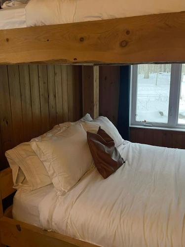 Le Repère de la frontière-Le St-Laurent