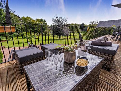 Iekārtas, 6 Bed in Perth oc-96289 in Bankfuta