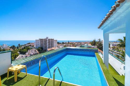 Verano Azul Casa Monica - Apartment with Sea Views & Pool Access