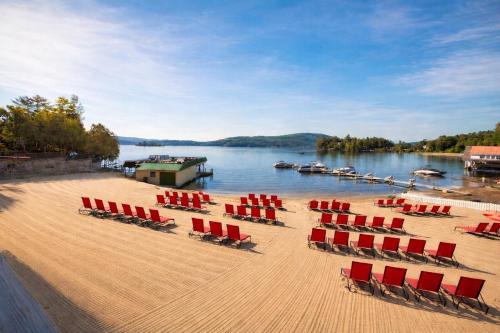 . Depe Dene Lakeside Resort