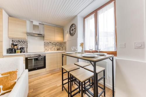 Maison cosy aux tons chaleureux - Paris Saclay in Сакле
