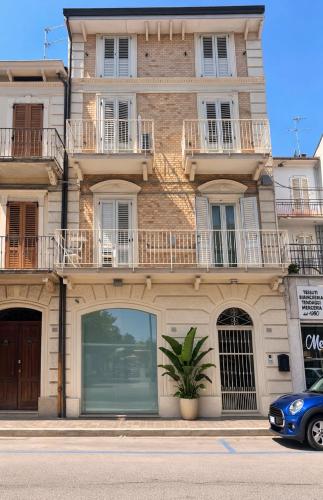Casa Giulietta - ombrellone e 2 lettini inclusi in 聖厄爾皮迪奧港