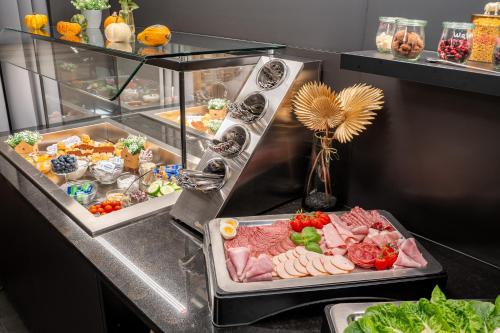 Food and beverages, We rooms Hotel in Karben