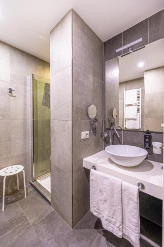 Four Rivers Suites - image 21