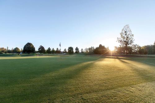 Les Ormes Domaine et Resort