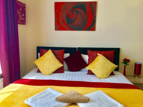 Studio Apartment, Private Bathroom and Parking 2