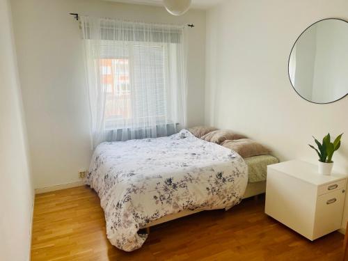 Cozy Central Luleå Apartment Steps from Train & Bus (Cozy Central Lulea Apartment Steps from Train & Bus) in Lulea