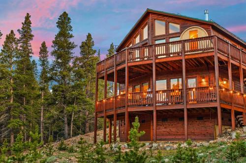 Close 2 Skiing•Sauna•Hot tub•2 King Beds•Mtn views - Holiday Home - Holiday Home in Alma (CO)
