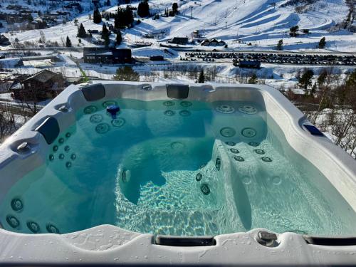 Alrededores, Luxurious chalet for family and friends in Stranda