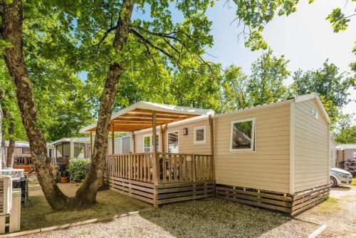 Bungalow avec équipements partagés près de Lagorce, 32 m² (Bungalow avec equipements partages pres de Lagorce, 32 m²) in Lagorsa
