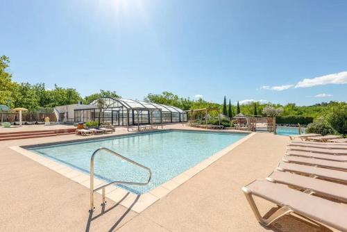 Bungalow avec équipements partagés près de Lagorce, 32 m² (Bungalow avec equipements partages pres de Lagorce, 32 m²) in Lagorsa