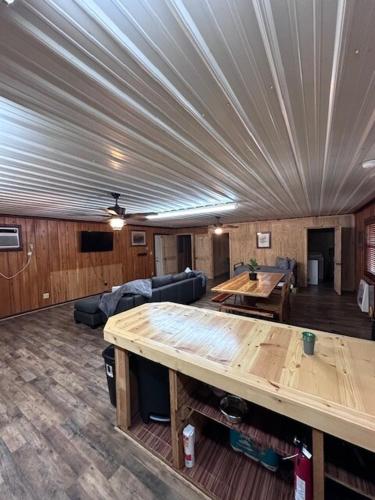 Welcome to the Junction Cabin! in Linden (TX)