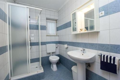 Apartments Marlen - image 11